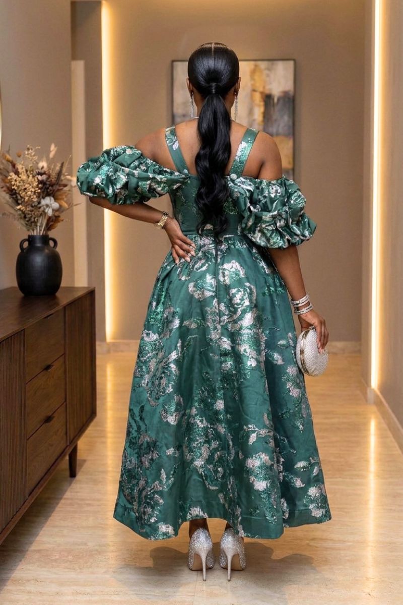 THE EMERALD BEAUTY DRESS